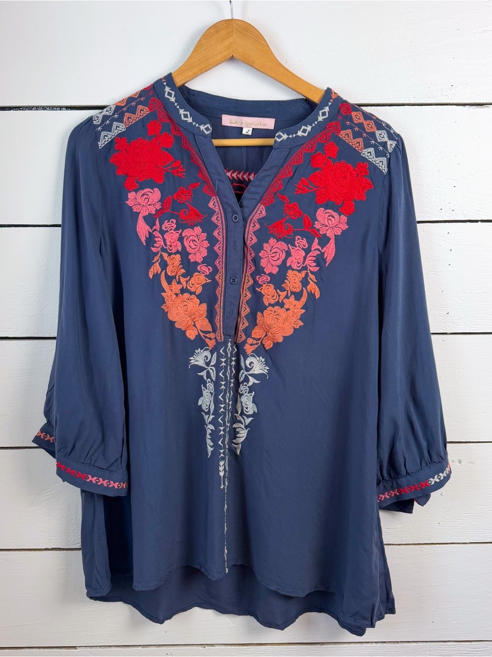 Madeline Sparklestein Embroidered Boho Tunic Blouse Large 100% Rayon Navy Floral